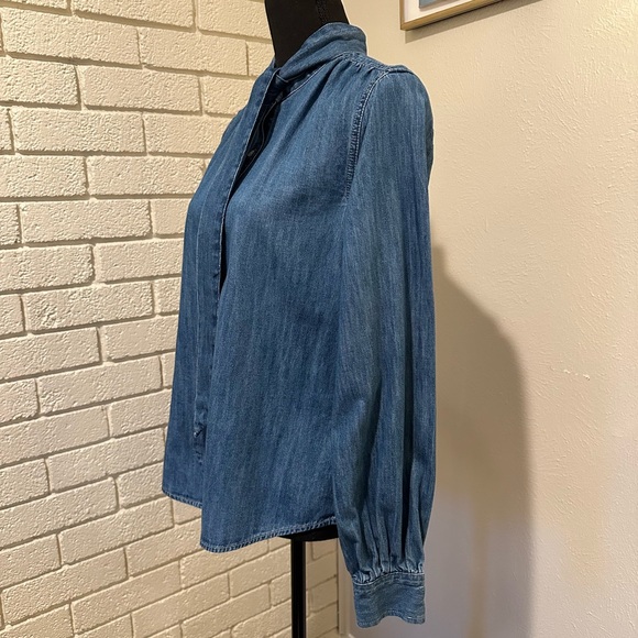 Express Relaxed Denim Tie Neck Portofino Shirt - Picture 6 of 10